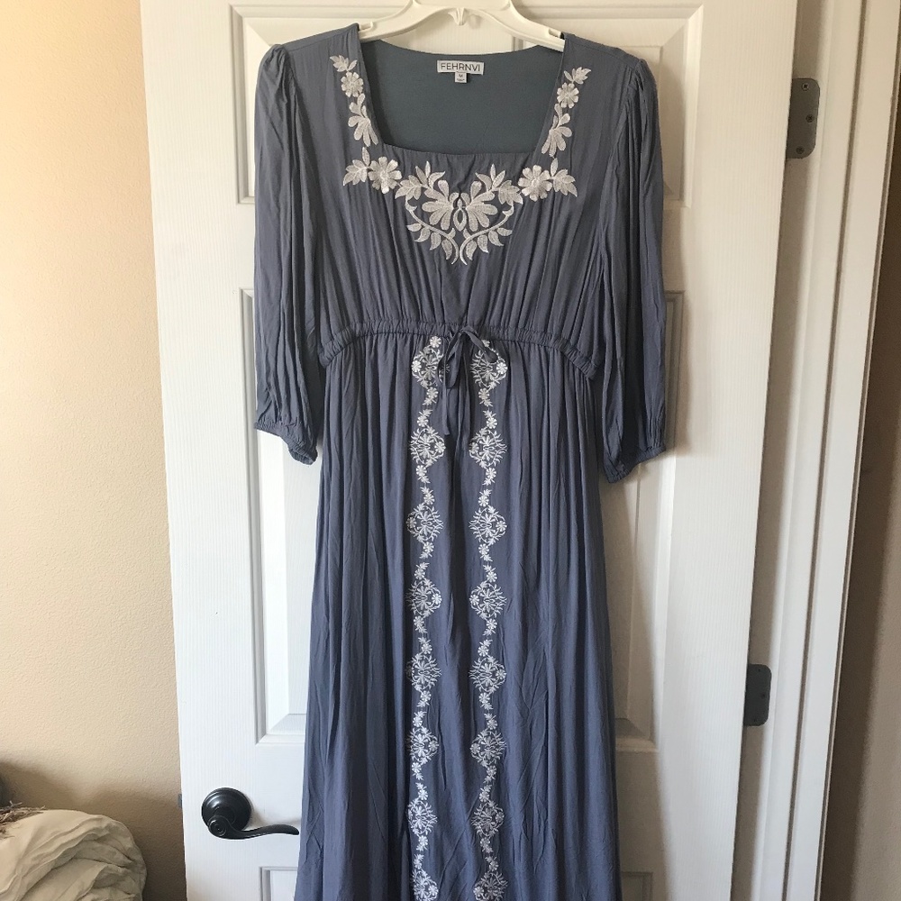Ferhnvi long blue dress